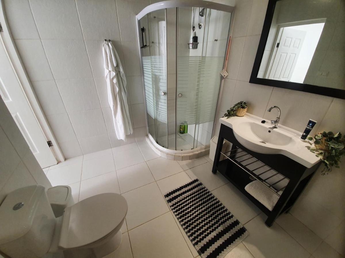 A2 Apartment Budget At Jan Thiel Curacao Bagian luar foto